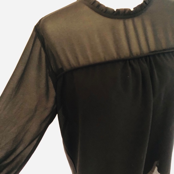 FAITH AND JOY BLACK DETAIL BLOUSE - Picture 3 of 6